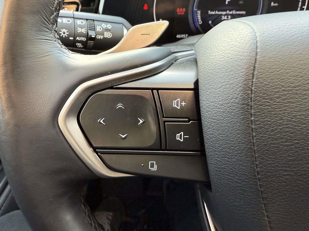 Used 2024 Lexus NX 300h AWD w/ Luxury Package image 23