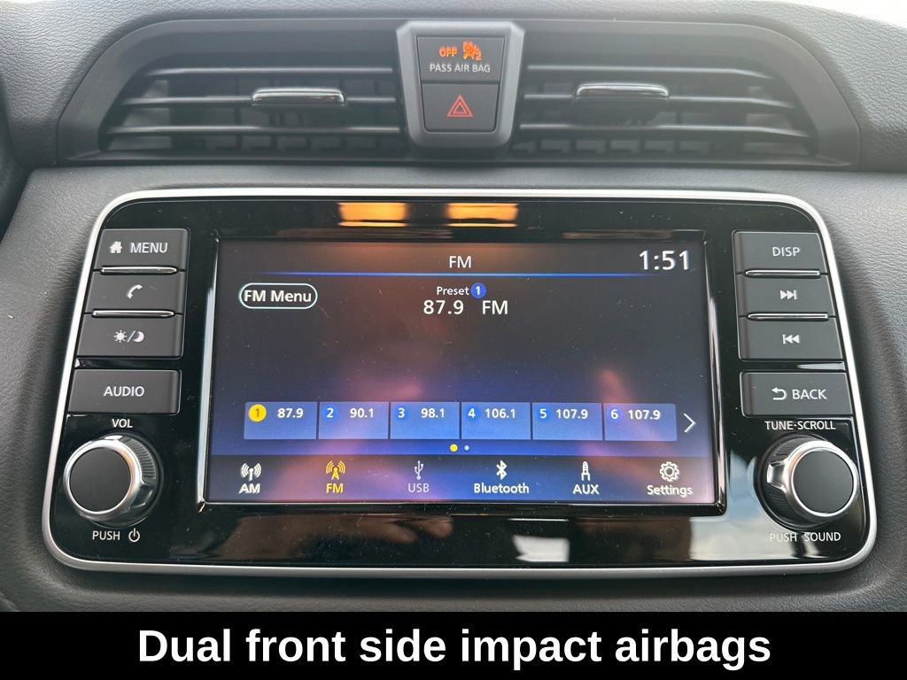 Used 2025 Nissan Versa S w/ Trunk Package image 17