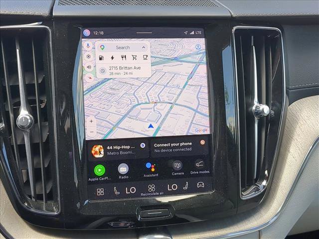 Used 2023 Volvo XC60 T8 Ultimate image 13