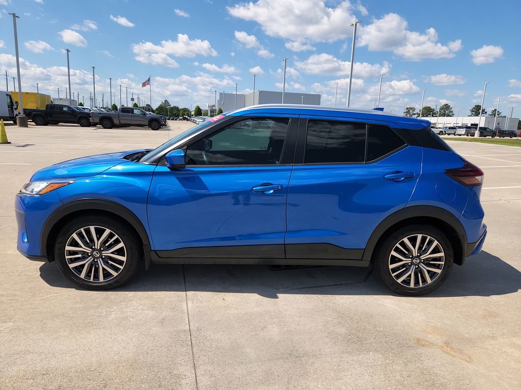Used 2021 Nissan Kicks SV FWD image 15