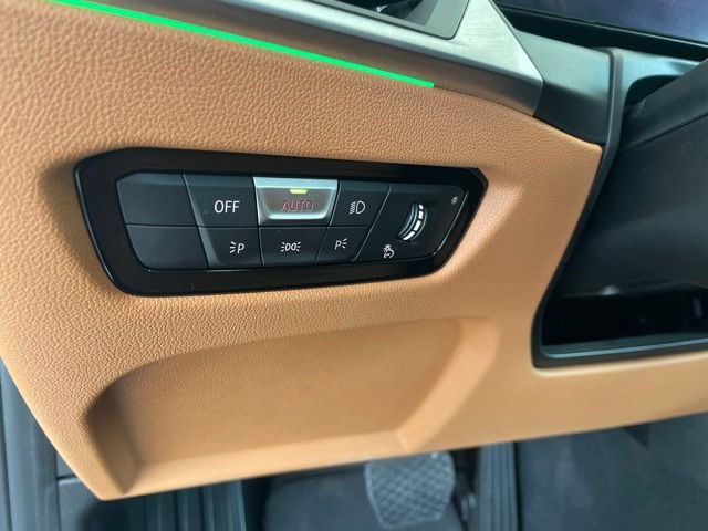 Used 2023 BMW 330i xDrive Sedan w/ Driving Assistance Package AWD/4WD image 20
