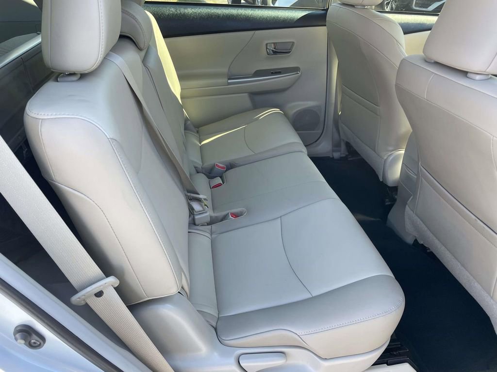 Used 2016 Toyota Prius V Four image 44
