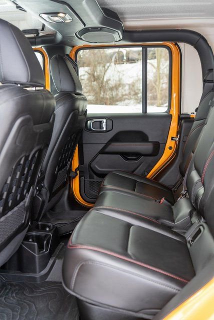 Used 2021 Jeep Gladiator Rubicon w/ Dual Top Group image 14