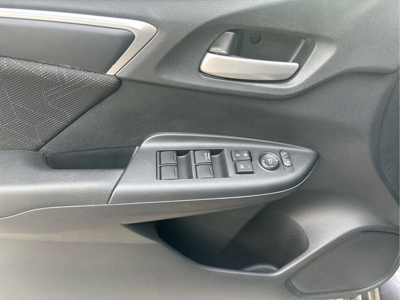 Used 2015 Honda Fit EX image 6