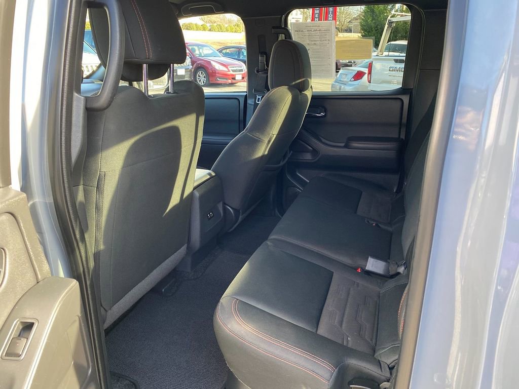 Used 2023 Nissan Frontier PRO-4X w/ Technology Package image 22