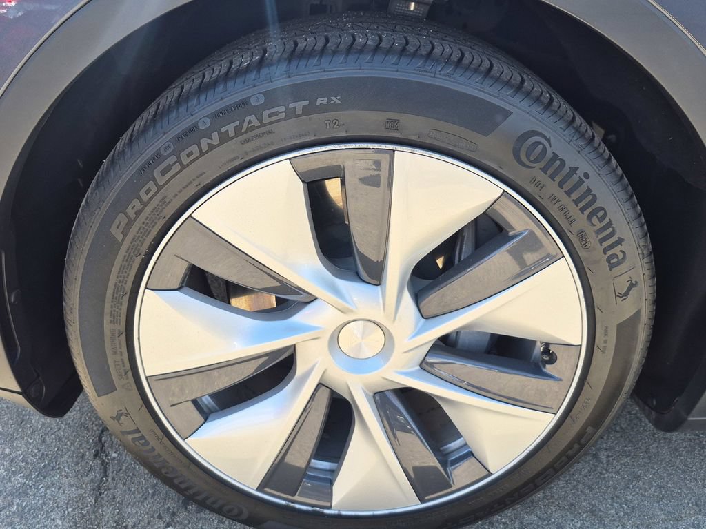Used 2021 Tesla Model Y Long Range AWD/4WD image 15