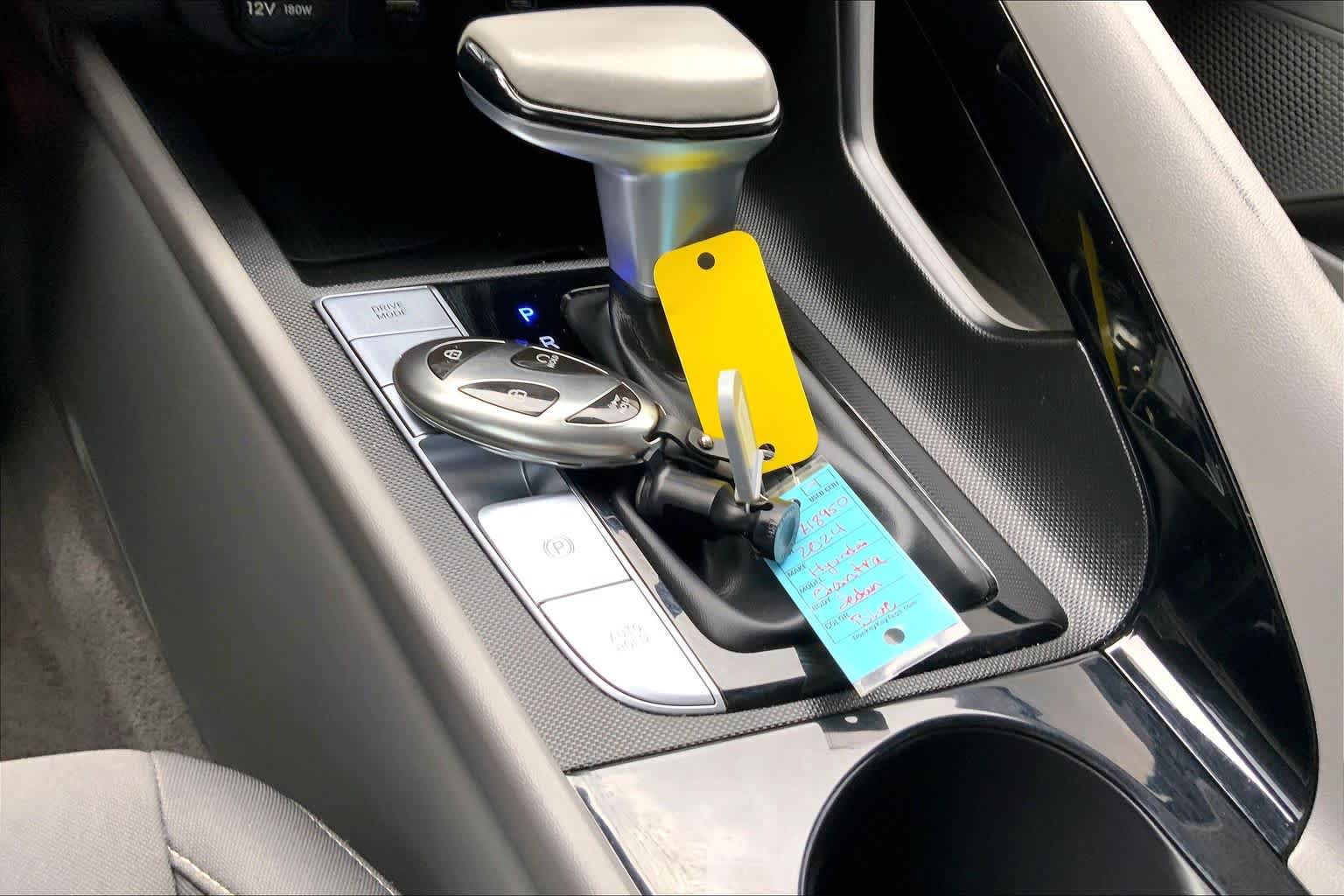 Used 2024 Hyundai Elantra SEL w/ Convenience Package FWD image 14
