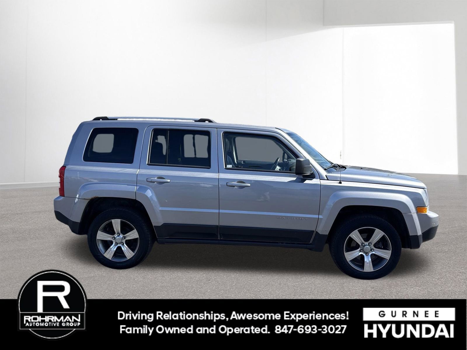 Used 2017 Jeep Patriot High Altitude image 7