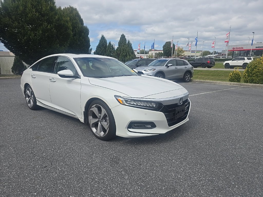 Used 2019 Honda Accord Touring image 1