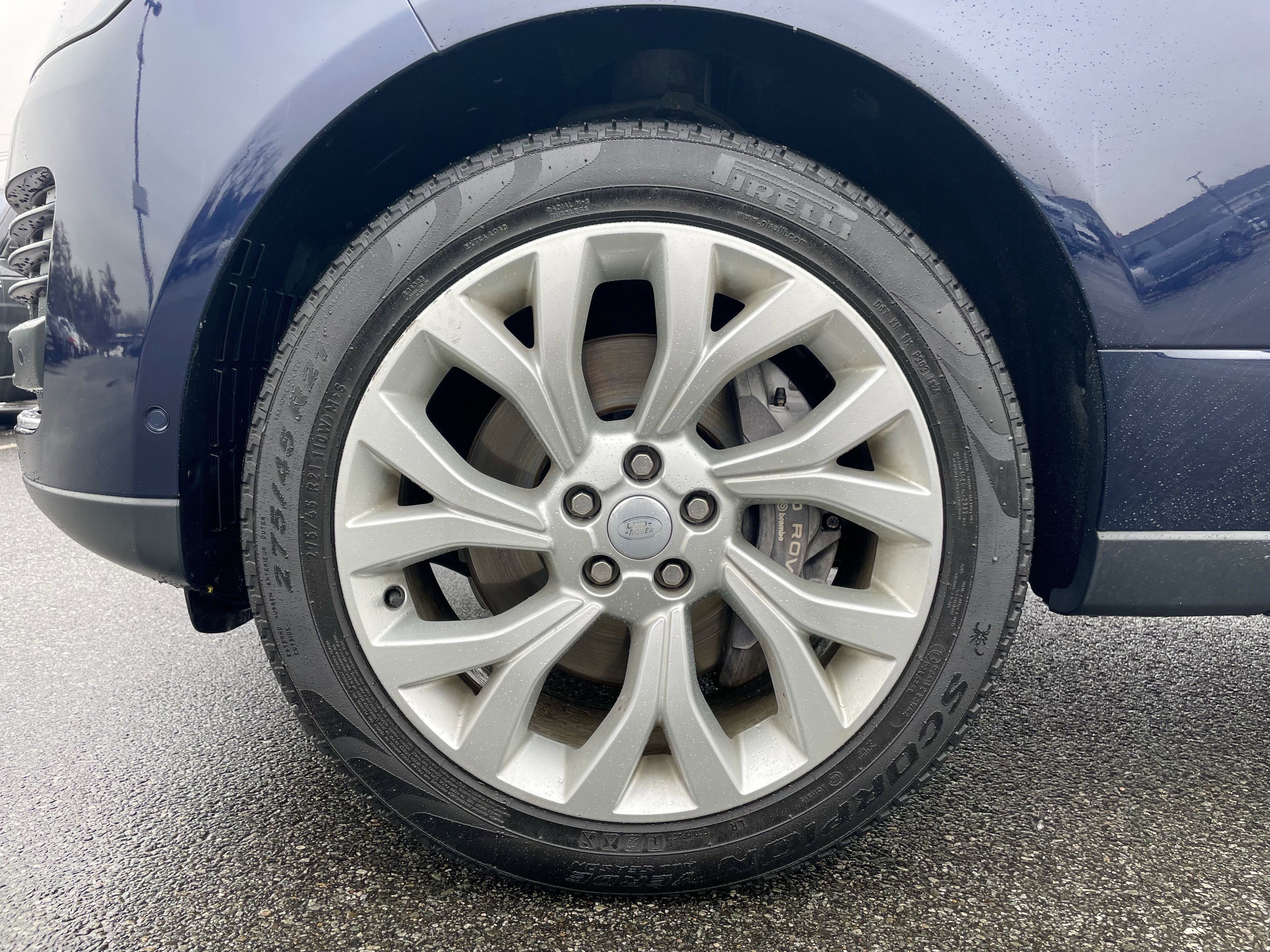 Used 2022 Land Rover Range Rover Westminster Edition image 9