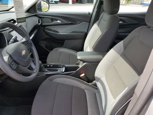 Used 2023 Chevrolet TrailBlazer LS FWD image 14