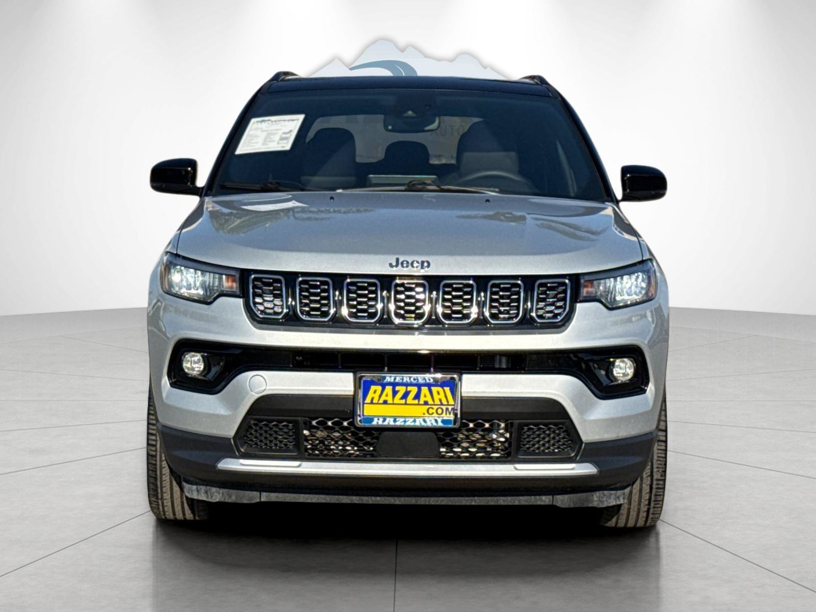 Used 2025 Jeep Compass Limited AWD/4WD image 8