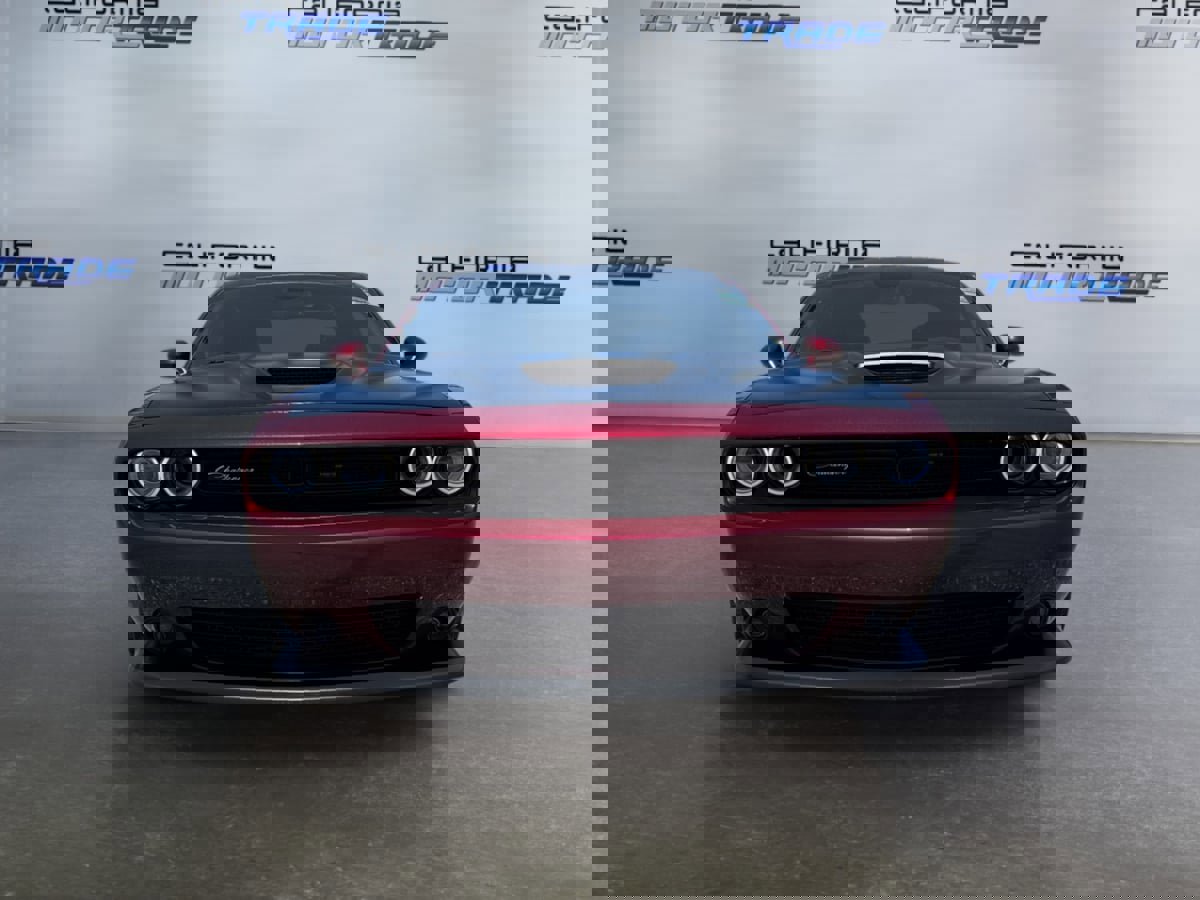 Used 2018 Dodge Challenger T/A image 2