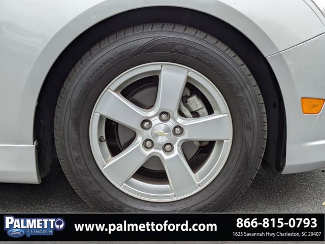 Used 2014 Chevrolet Cruze LT w/ RS Package image 11