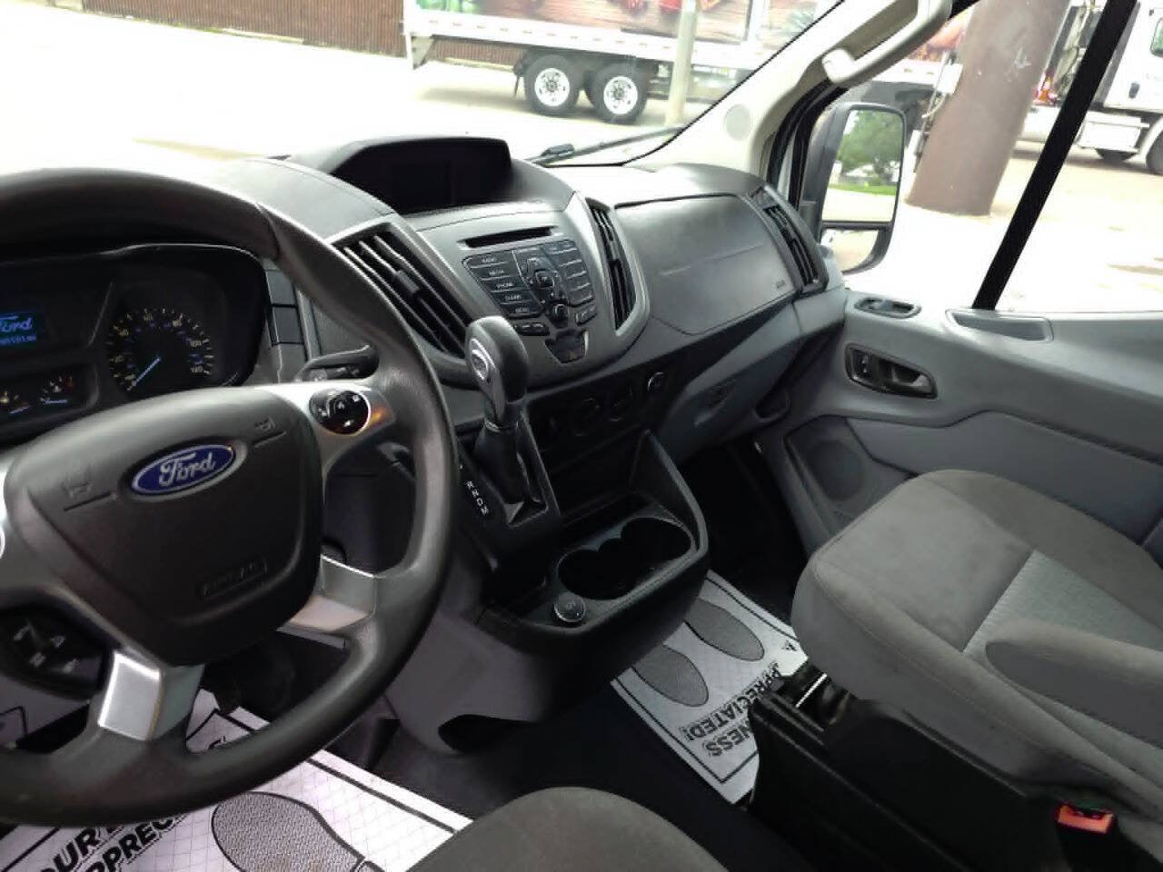 Used 2018 Ford Transit 250 148 Low Roof RWD image 15