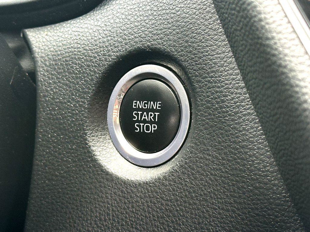 Used 2023 Toyota Corolla SE FWD image 19