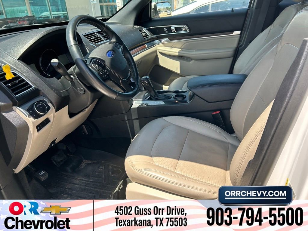 Used 2020 Toyota Tundra Limited w/ Limited Premium Package AWD/4WD image 1