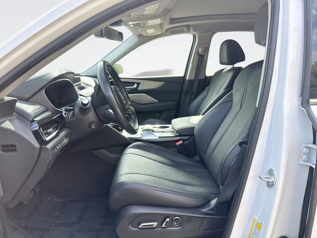 Used 2024 Acura MDX SH-AWD image 13