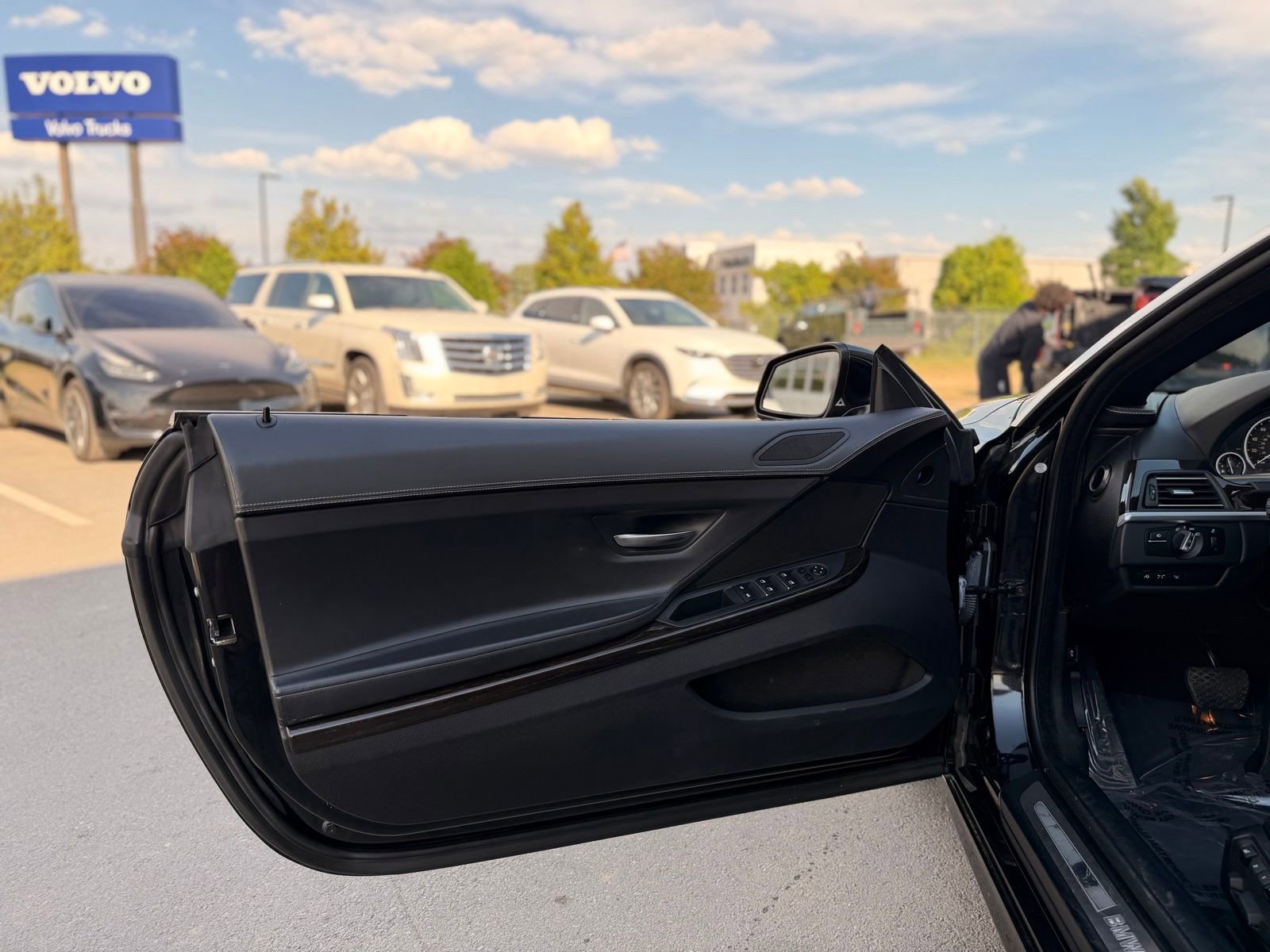 Used 2012 BMW 650i Convertible RWD image 16
