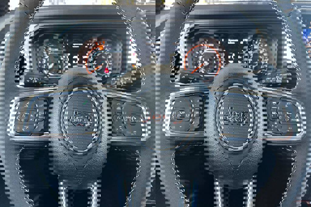 New 2025 Jeep Wrangler Unlimited Sahara w/ Safety Group image 20