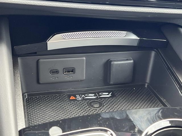 New 2026 Buick Envision Sport Touring AWD/4WD image 25