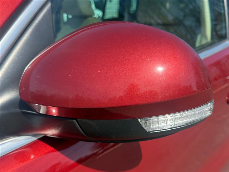 Used 2016 Volkswagen Tiguan SE image 27