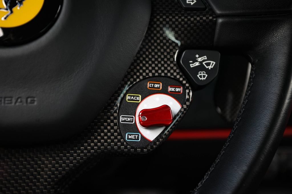 Certified 2019 Ferrari 488 Pista Coupe RWD image 34