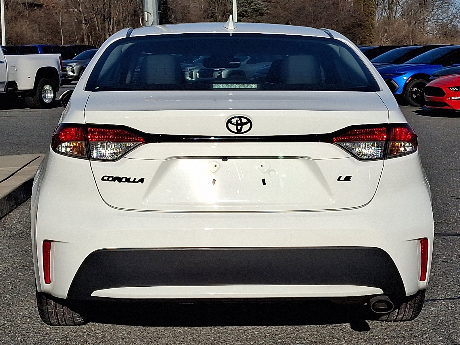 Used 2020 Toyota Corolla LE image 6