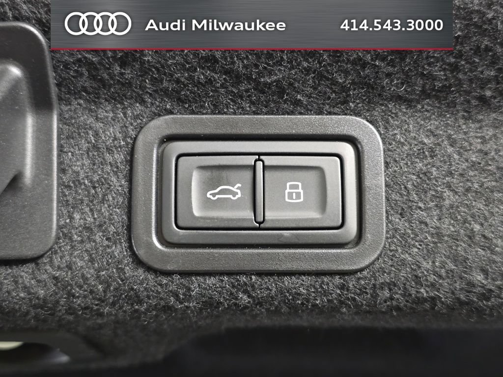 Used 2023 Audi A6 Premium Plus w/ Premium Plus Package AWD/4WD image 10