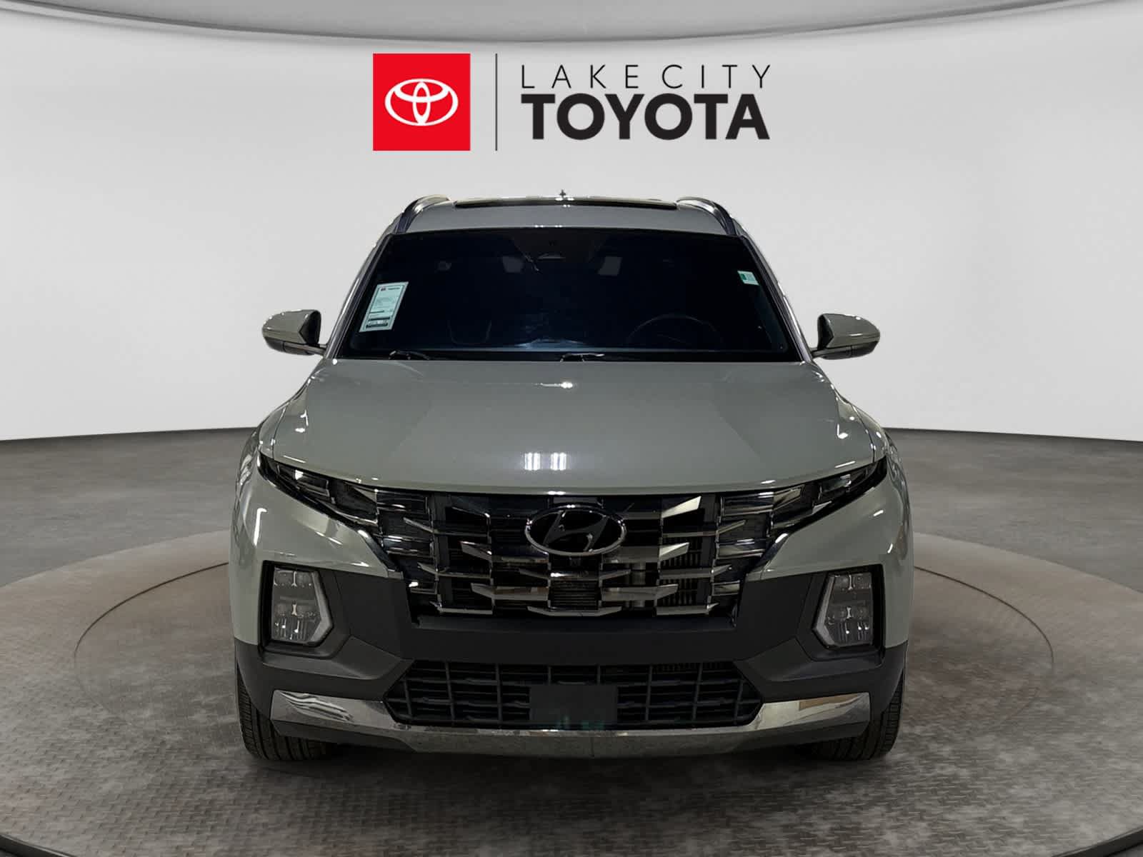Used 2022 Hyundai Santa Cruz Limited AWD/4WD image 14