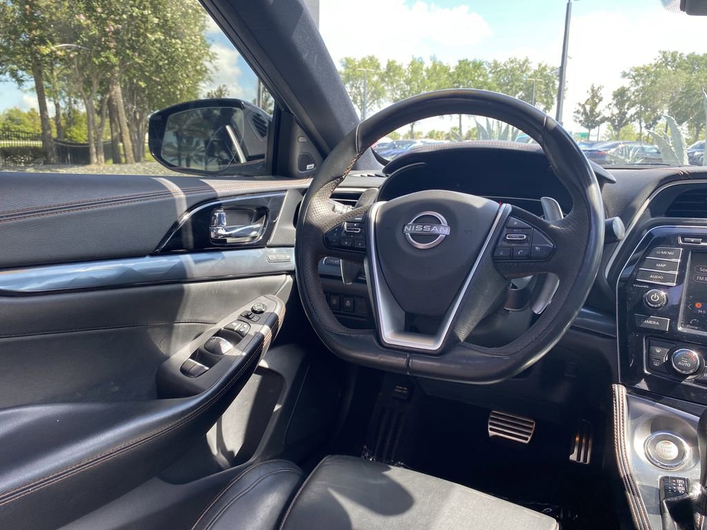 Used 2023 Nissan Maxima SR w/ Sport Mat Group FWD image 3