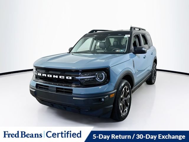 Used 2023 Ford Bronco Sport Outer Banks w/ Tech Package AWD/4WD image 3