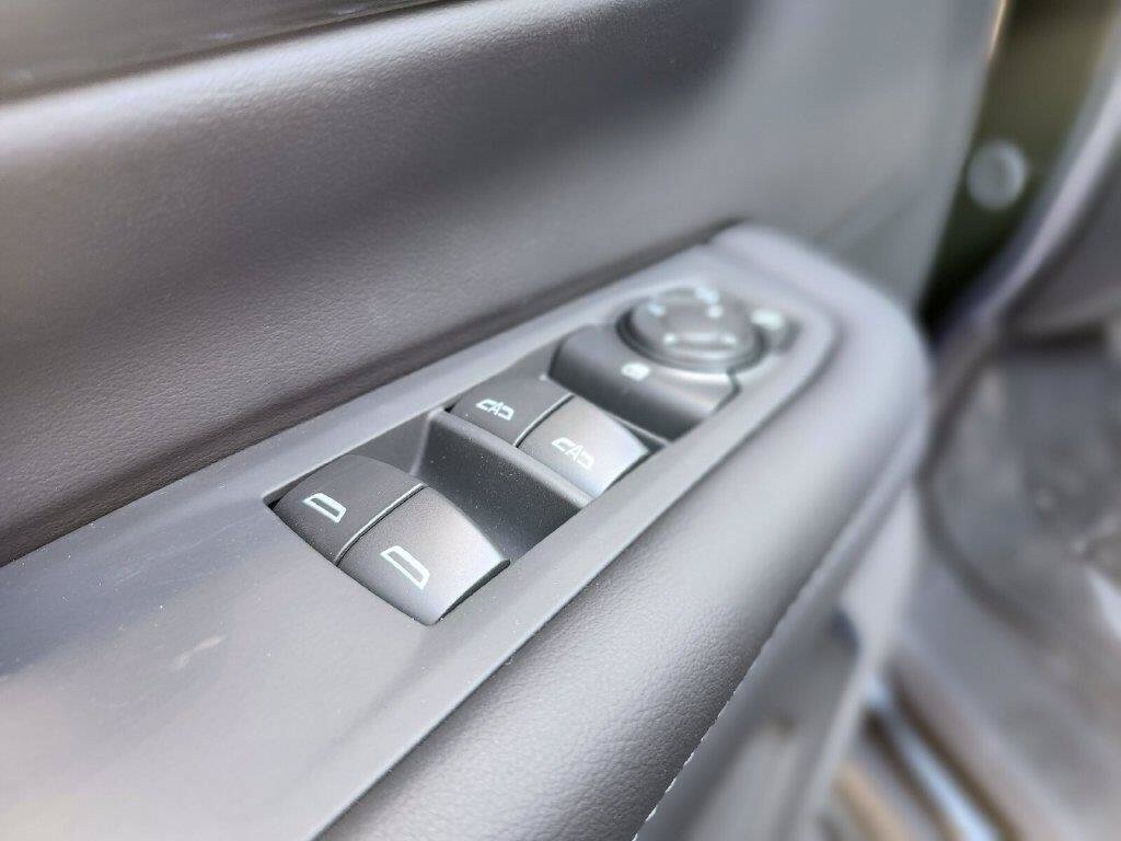 New 2026 Chevrolet Suburban LS AWD/4WD image 17