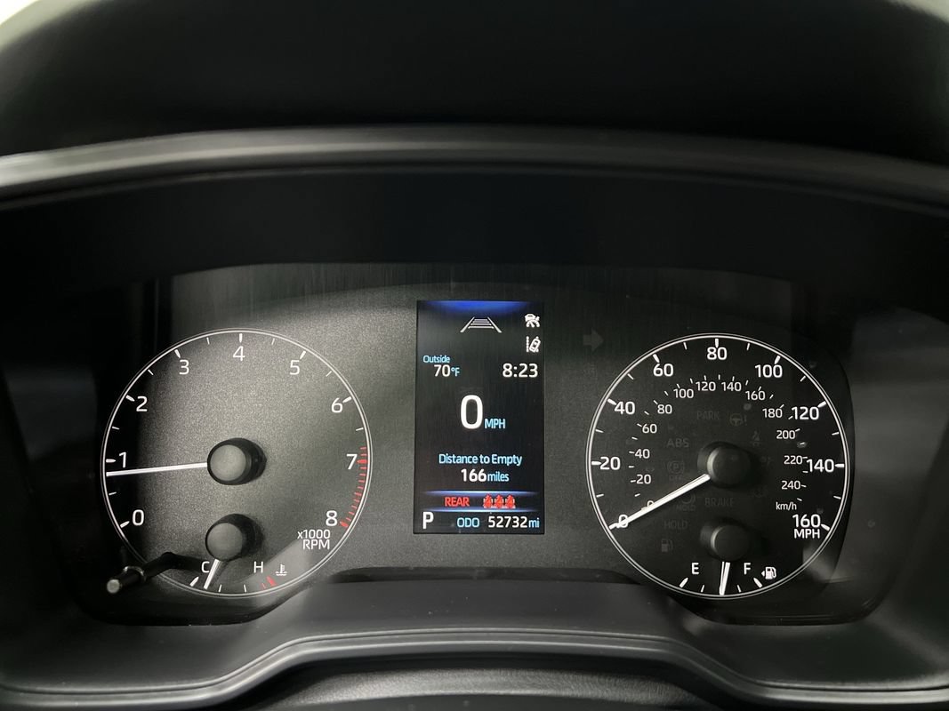 Used 2023 Toyota Corolla LE FWD image 18