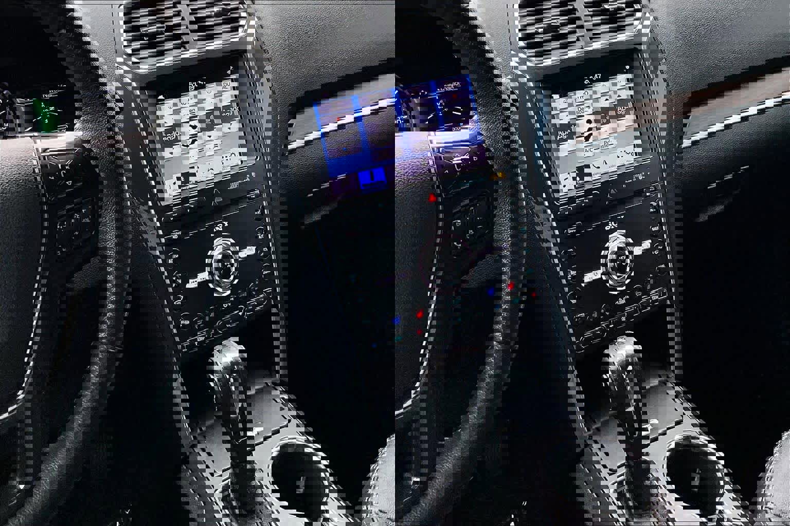 Used 2019 Ford Explorer Limited image 6