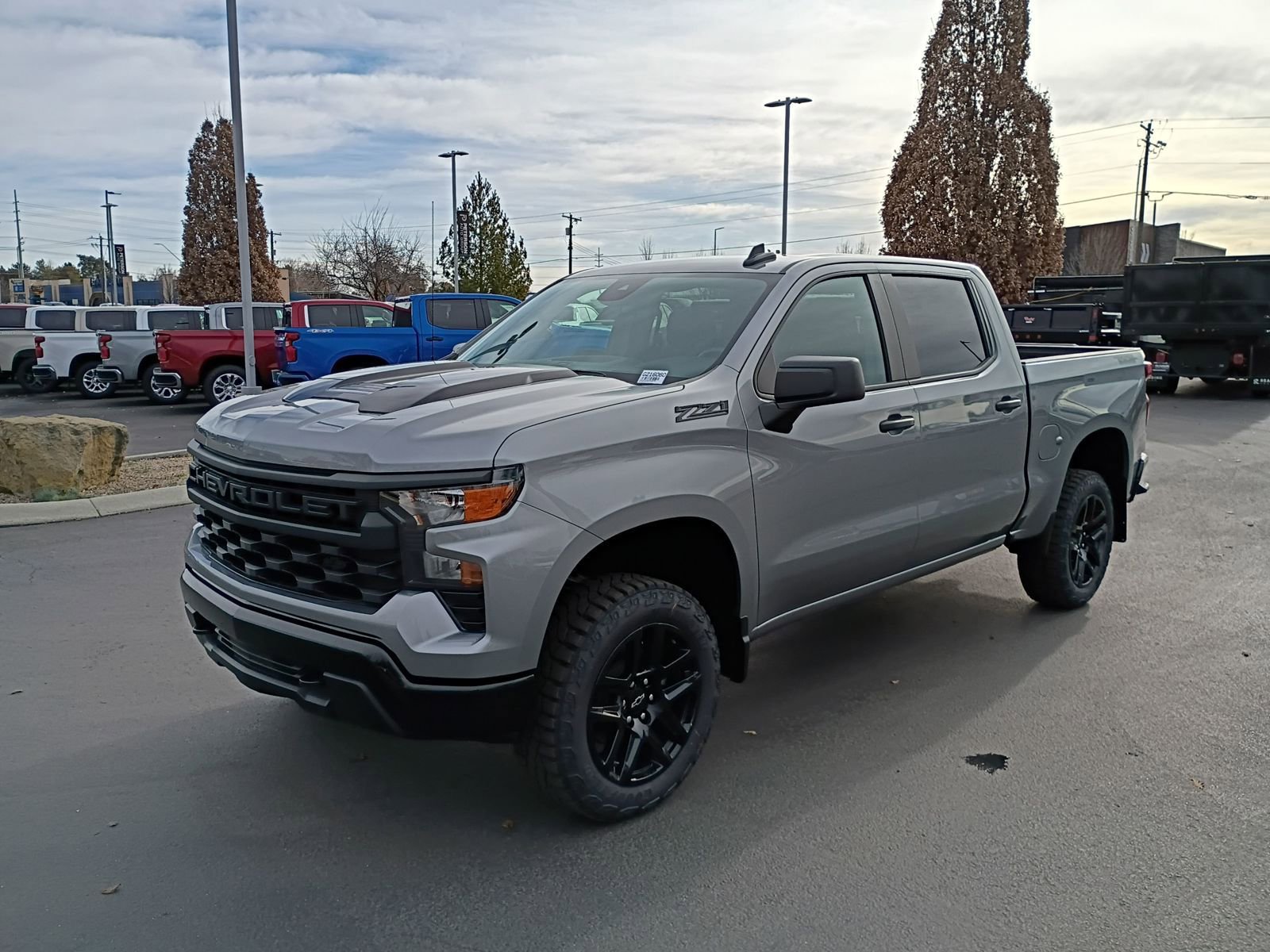 New 2026 Chevrolet Silverado 1500 Custom Trail Boss w/ Dark Appearance Package image 16
