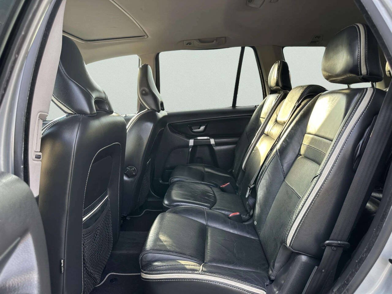 Used 2010 Volvo XC90 3.2 R-Design AWD/4WD image 18