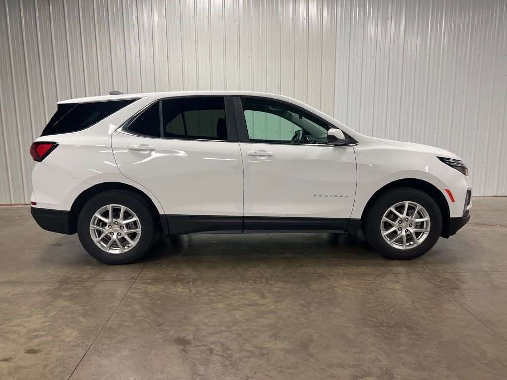 Certified 2023 Chevrolet Equinox LT image 2