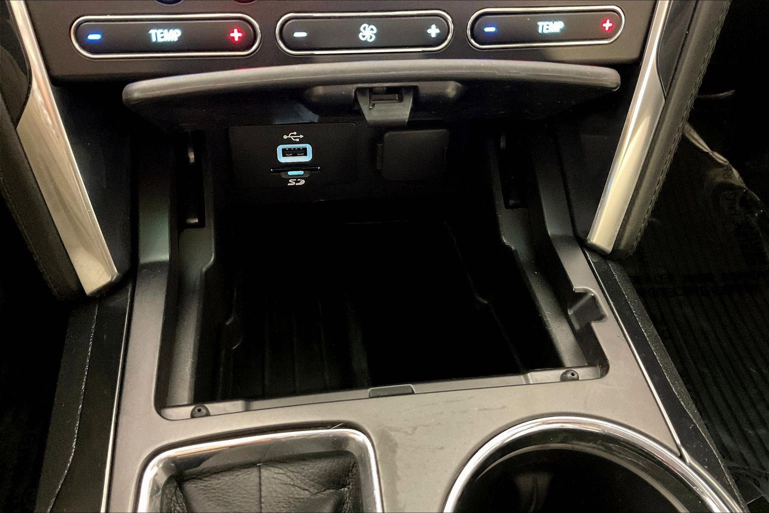 Used 2016 Ford Explorer Platinum AWD/4WD image 15