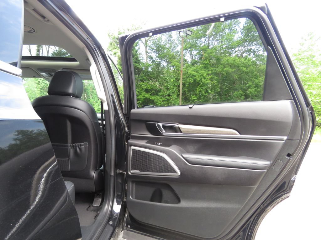 Used 2021 Kia Telluride EX AWD/4WD image 15