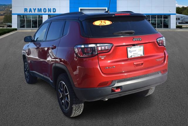 Used 2025 Jeep Compass Trailhawk image 5