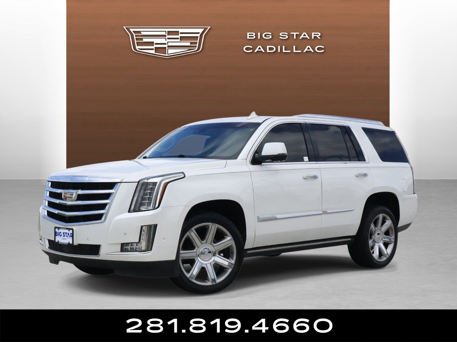 Used 2018 Cadillac Escalade Premium Luxury RWD image 1