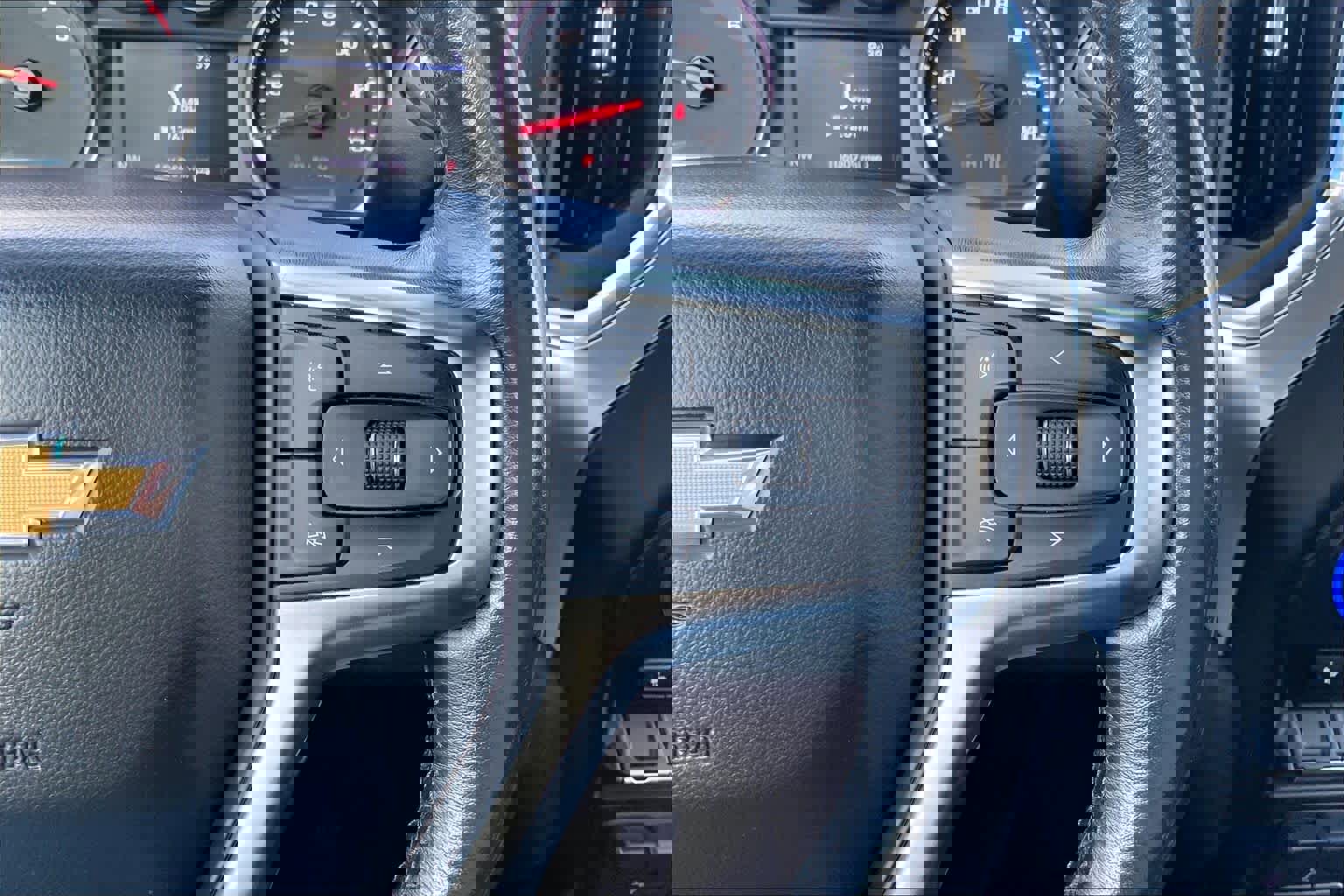 Used 2021 Chevrolet Silverado 1500 LTZ image 24