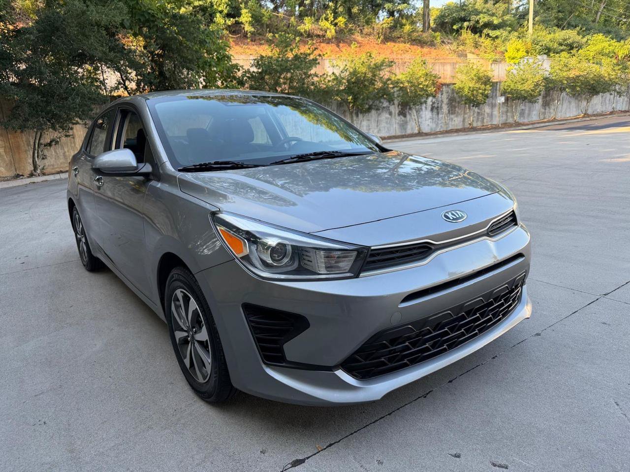 Used 2021 Kia Rio S w/ Technology Package FWD image 3