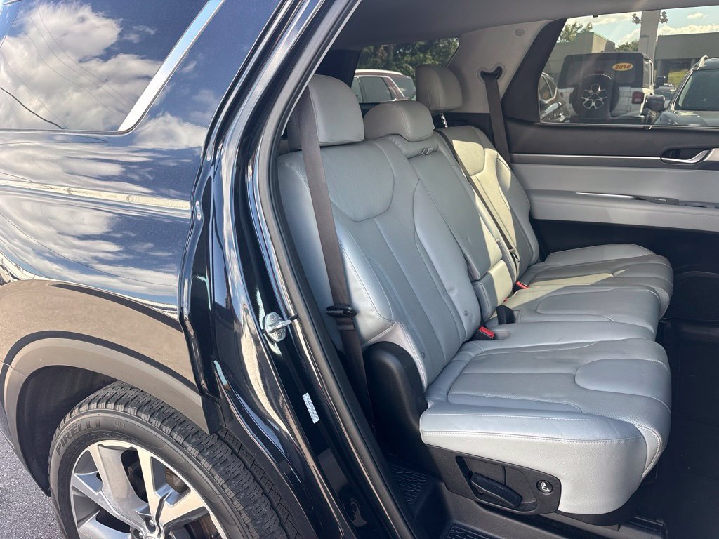 Used 2020 Hyundai Palisade SEL FWD image 19