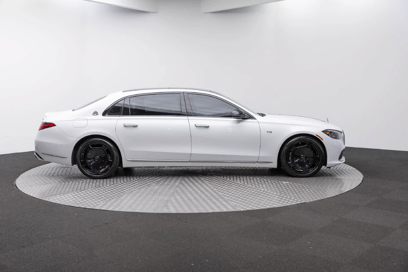 Used 2024 Mercedes-Benz Maybach S 680 4MATIC image 62