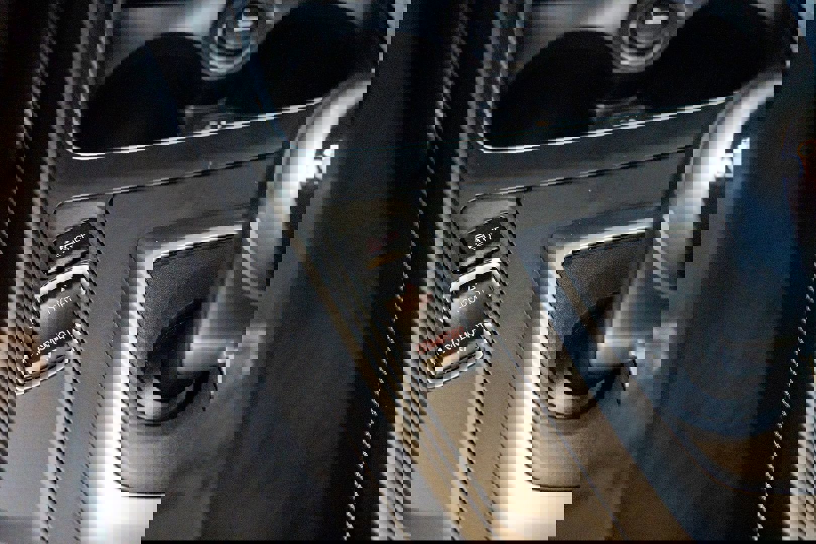 Used 2018 BMW M2 image 47