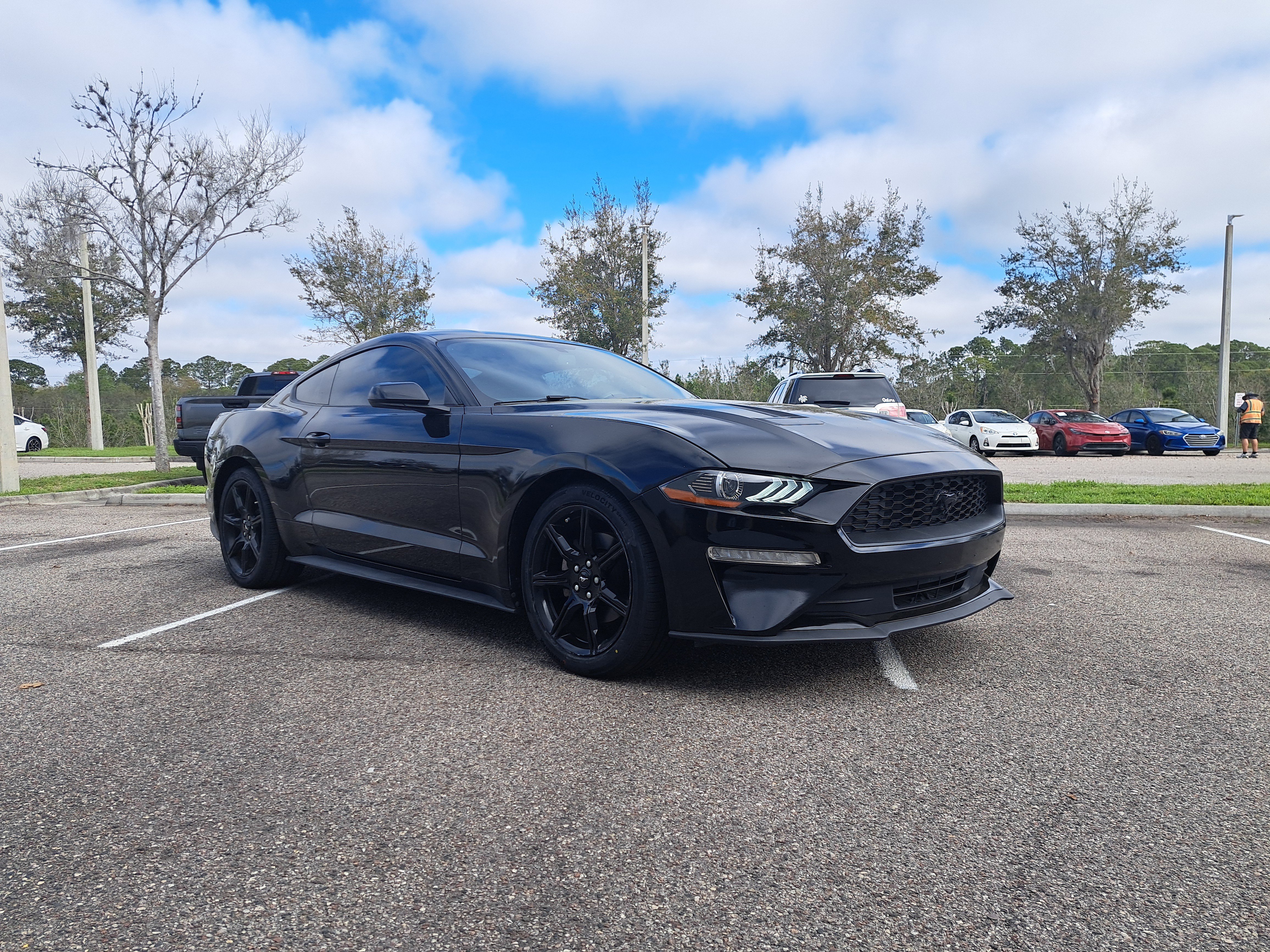 Used 2020 Ford Mustang EcoBoost w/ Equipment Group 101A image 3