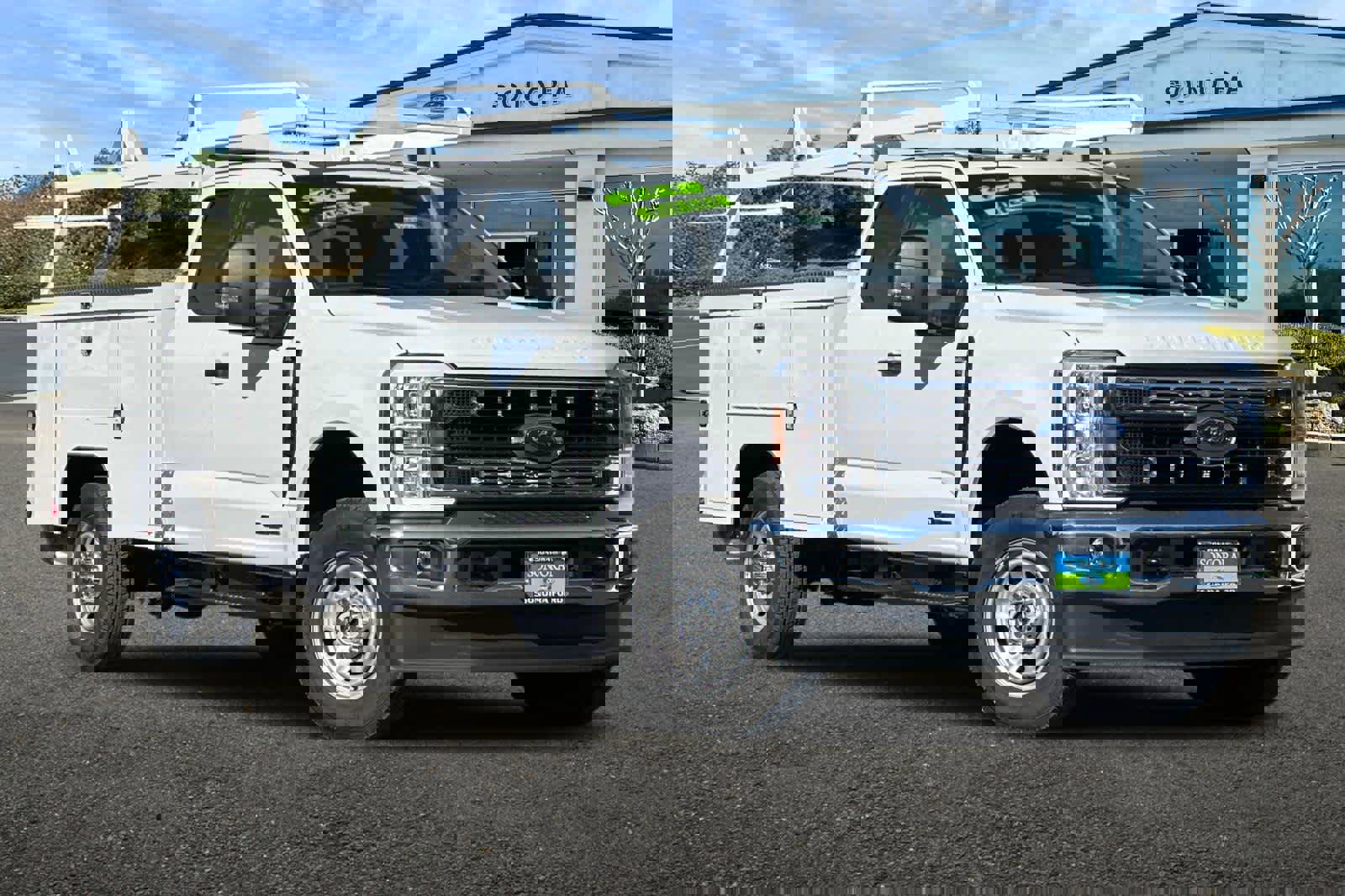 New 2026 Ford F350 XL w/ XL Chrome Package video 2