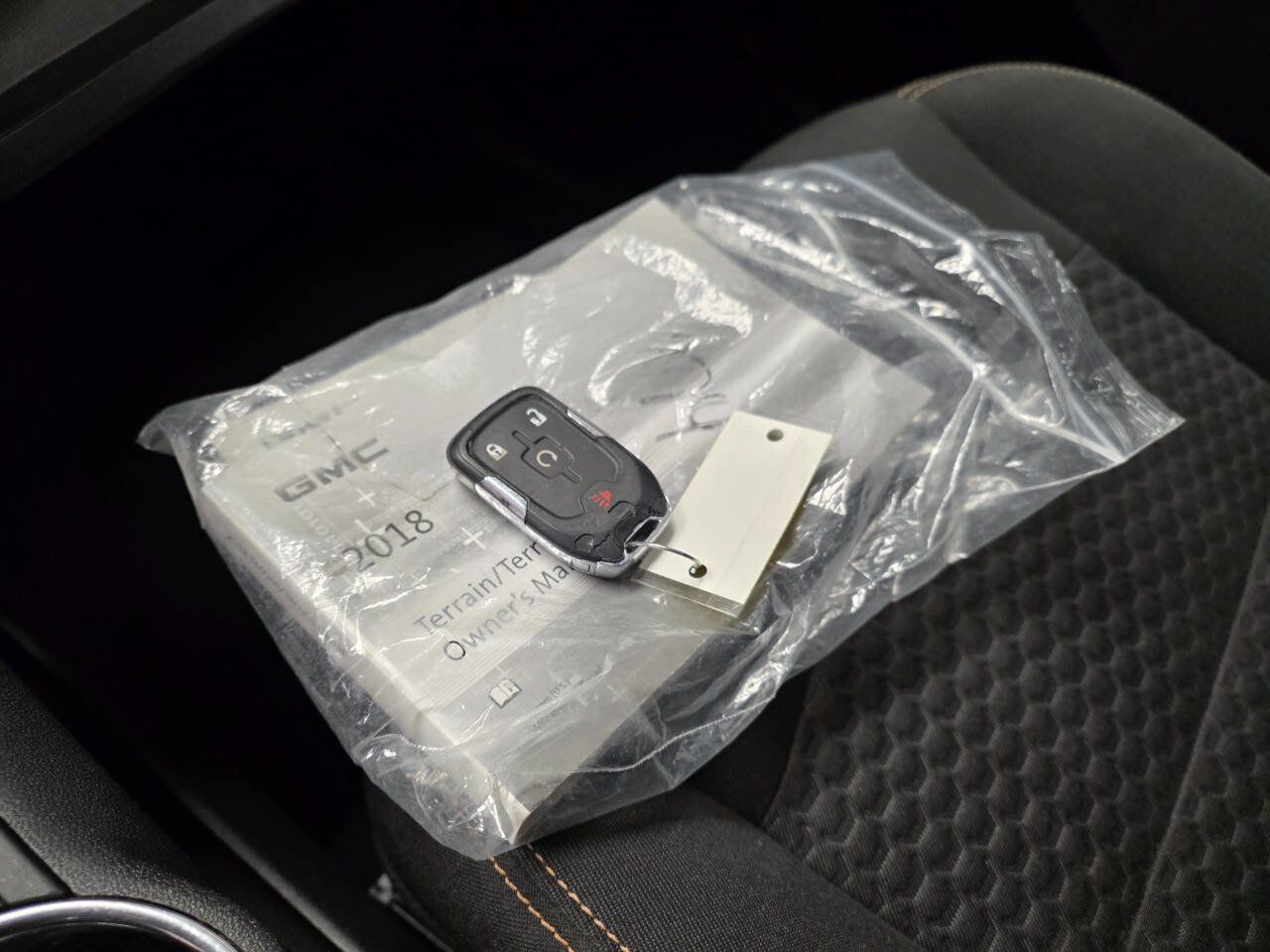 Used 2018 GMC Terrain SLE w/ Driver Convenience Package image 25